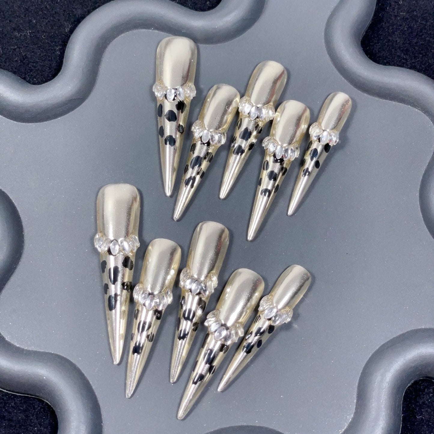 Savage Glam XL Press-On Nails – Handcrafted, Reusable, Long-Lasting, Salon Quality Design + Free Application Toolkit